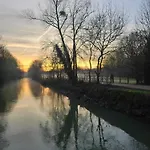 L'ile Des Prevots Crosne