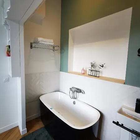 L'ile Des Prevots Crosne